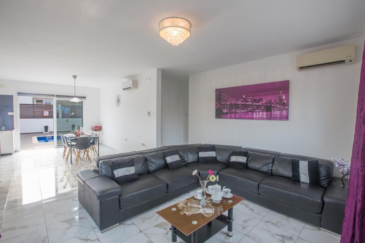 Broadway Villas Protaras Exterior foto